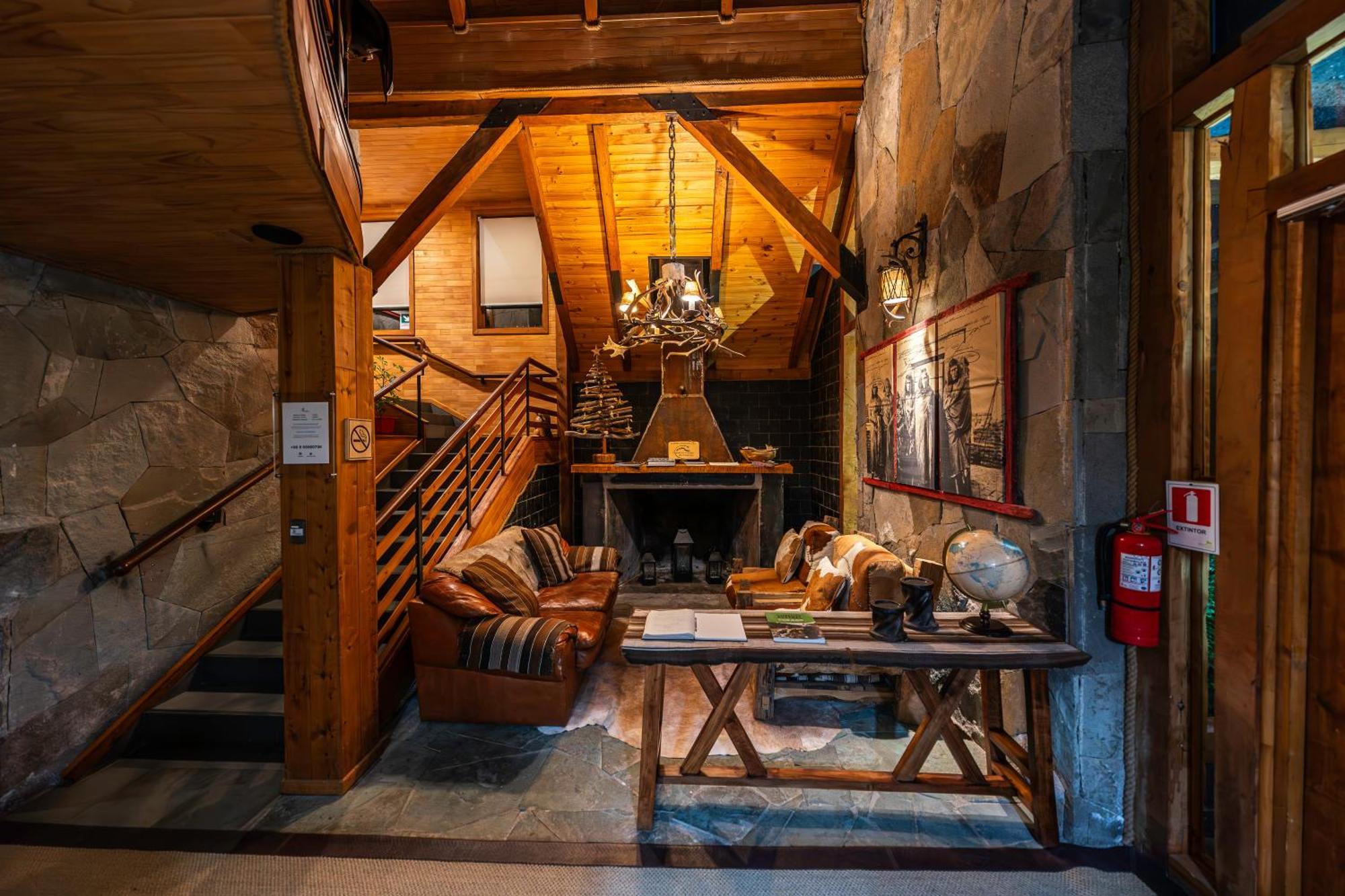 Nomades Hotel Boutique Coyhaique Esterno foto