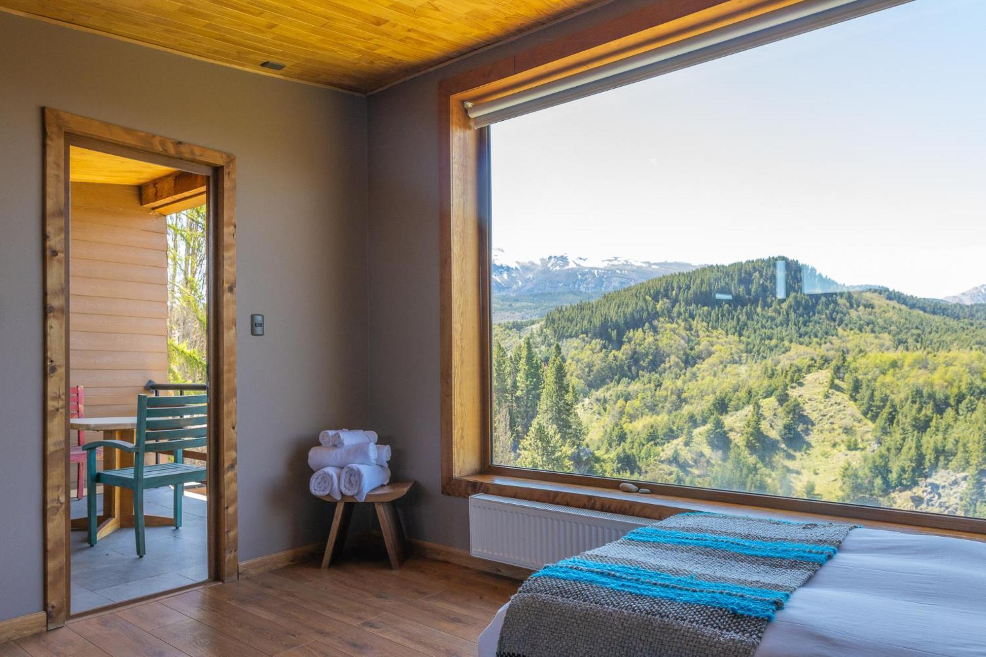 Nomades Hotel Boutique Coyhaique Esterno foto